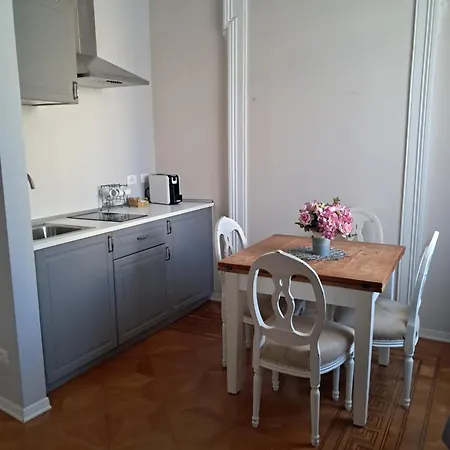 招待所 彭特罗索套房酒店